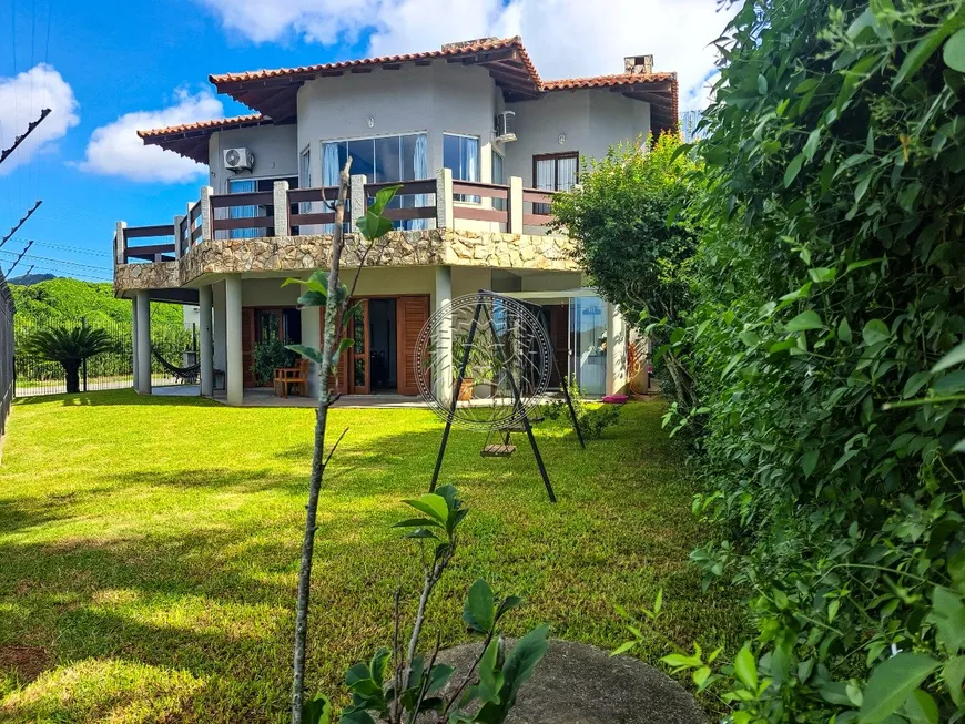 Foto 1 de Casa com 6 Quartos à venda, 506m² em Lagoa da Conceição, Florianópolis