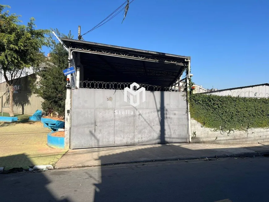 Foto 1 de Galpão/Depósito/Armazém para alugar, 2100m² em Jardim Alvorada, Jandira