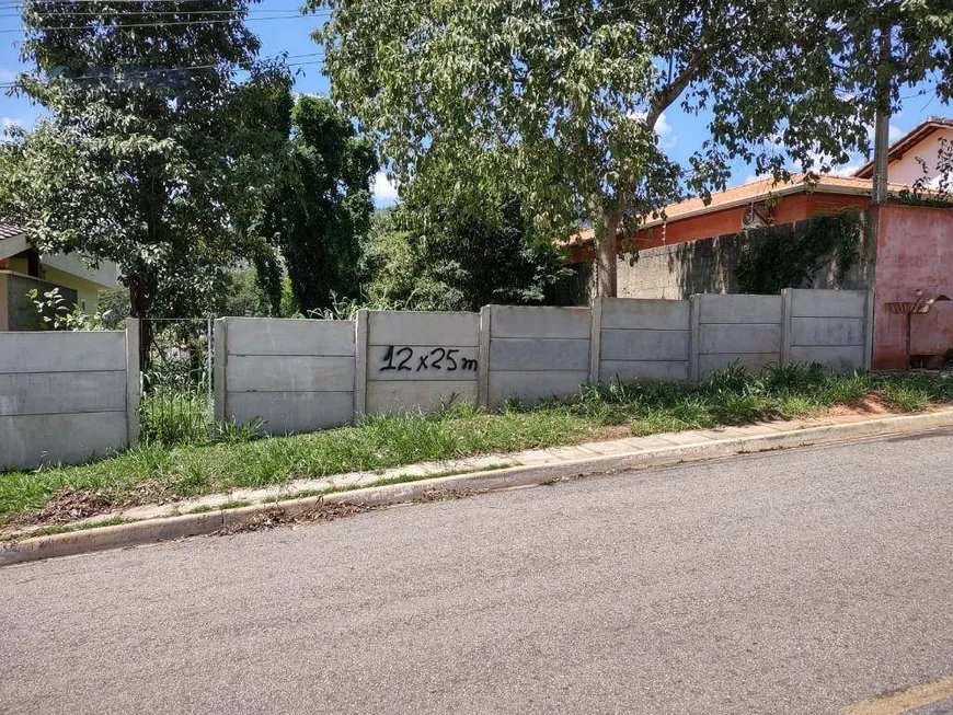 Foto 1 de Lote/Terreno à venda, 300m² em Jardim Maristela, Atibaia