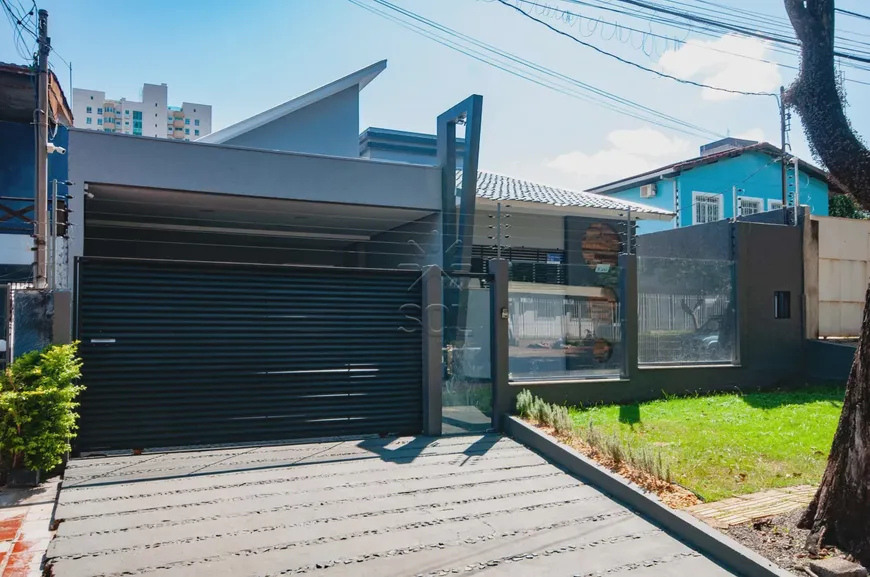 Foto 1 de Casa com 3 Quartos à venda, 204m² em Polo Centro, Foz do Iguaçu