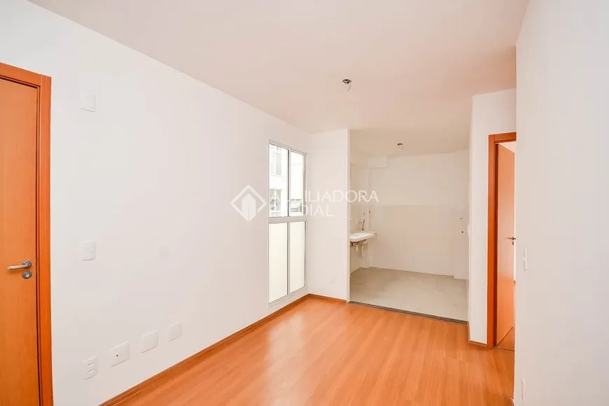 Foto 1 de Apartamento com 2 Quartos para alugar, 40m² em Restinga, Porto Alegre