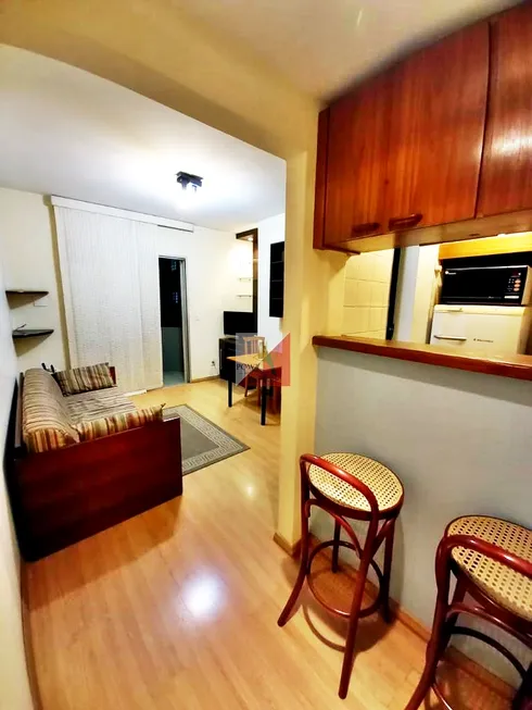Foto 1 de Flat com 1 Quarto para alugar, 38m² em Morro dos Ingleses, São Paulo