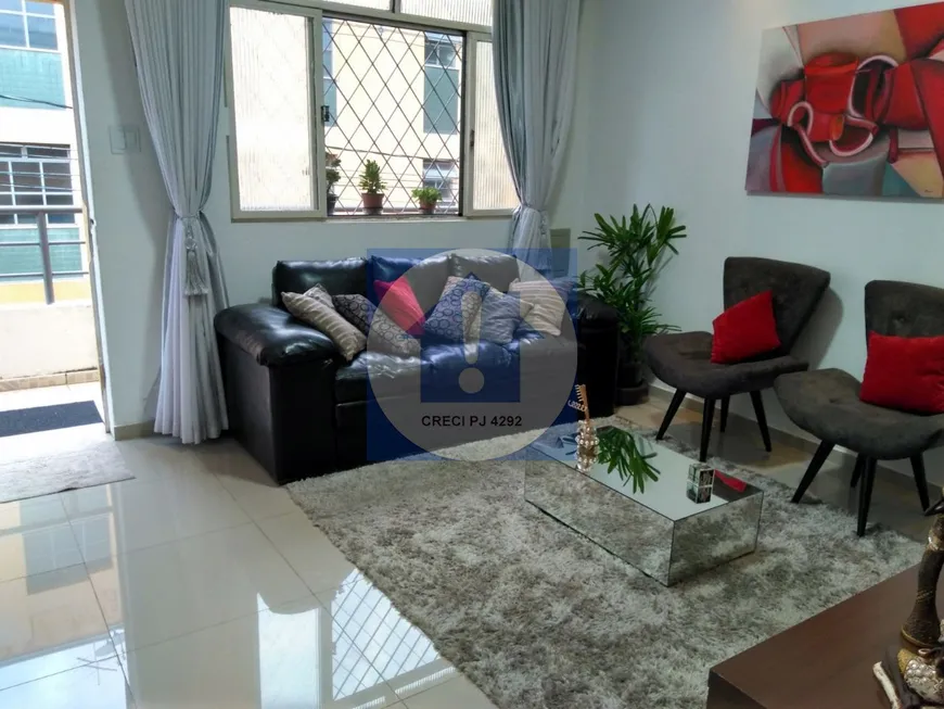 Foto 1 de Apartamento com 2 Quartos à venda, 105m² em Sao Pedro, Governador Valadares