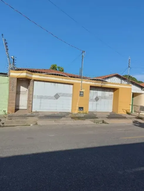 Foto 1 de Casa com 4 Quartos à venda, 262m² em Macaúba, Teresina