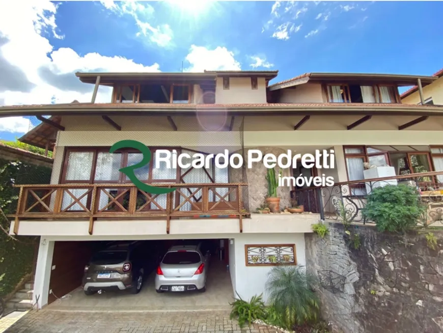 Foto 1 de Casa de Condomínio com 3 Quartos à venda, 290m² em Santa Elisa, Nova Friburgo