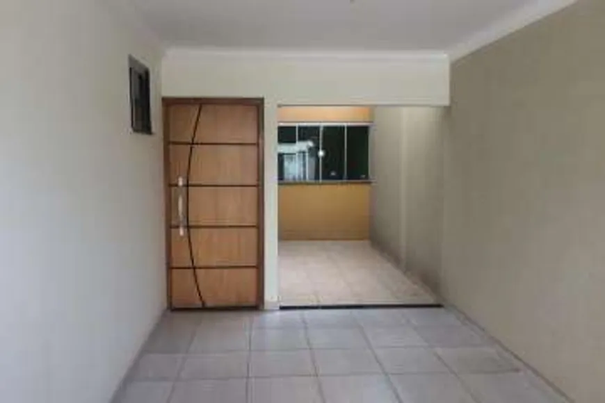 Foto 1 de Casa com 3 Quartos à venda, 118m² em Vila Nhocune, São Paulo