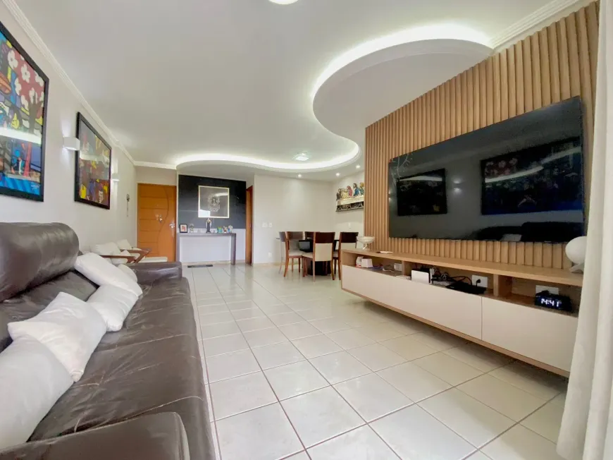 Foto 1 de Apartamento com 4 Quartos à venda, 131m² em Setor Bueno, Goiânia