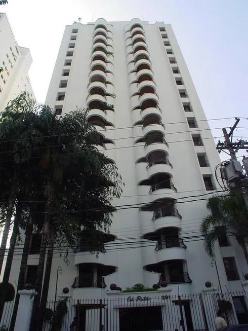 Foto 1 de Apartamento com 3 Quartos à venda, 290m² em Moema, São Paulo