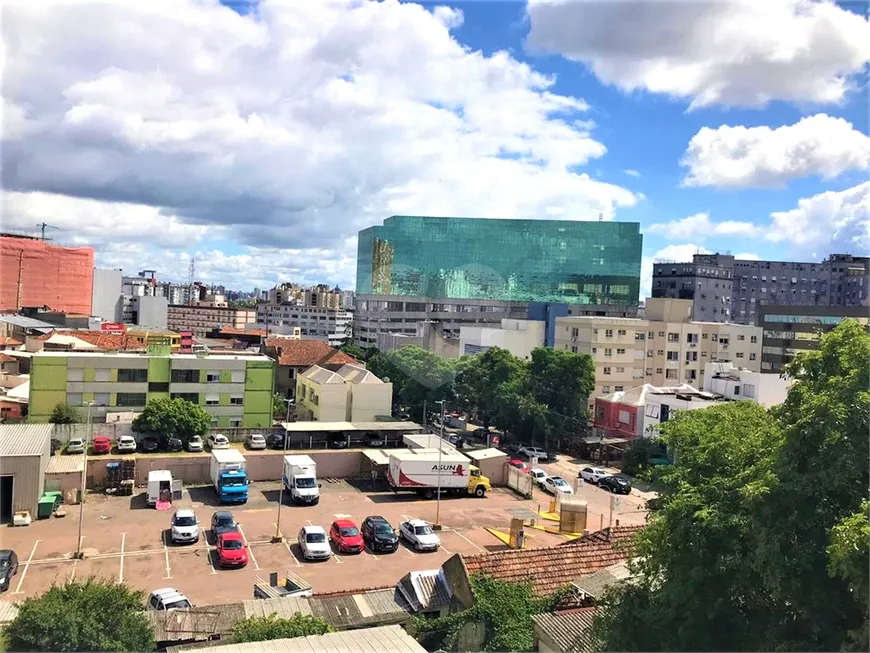 Foto 1 de Apartamento com 2 Quartos à venda, 53m² em Azenha, Porto Alegre