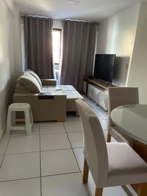 Foto 1 de Apartamento com 2 Quartos para alugar, 54m² em Mangabeiras, Maceió