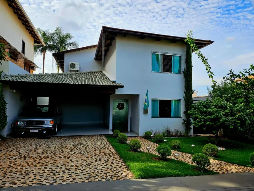 Foto 1 de Casa de Condomínio com 4 Quartos à venda, 260m² em Loteamento Portal do Sol I, Goiânia
