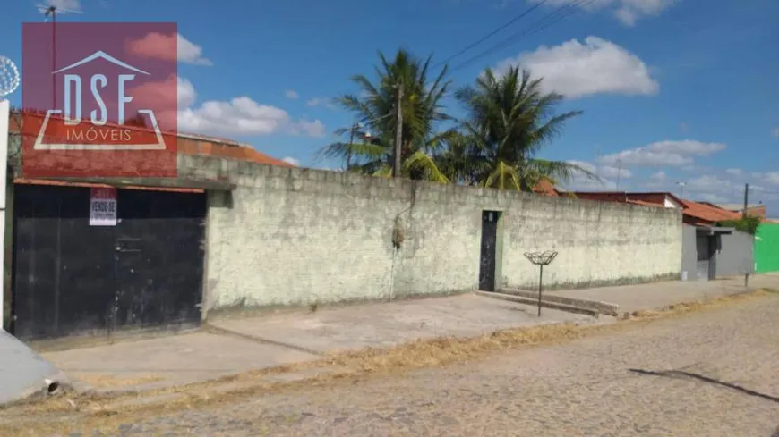 Foto 1 de Casa com 3 Quartos à venda, 290m² em Novo Maranguape I, Maranguape