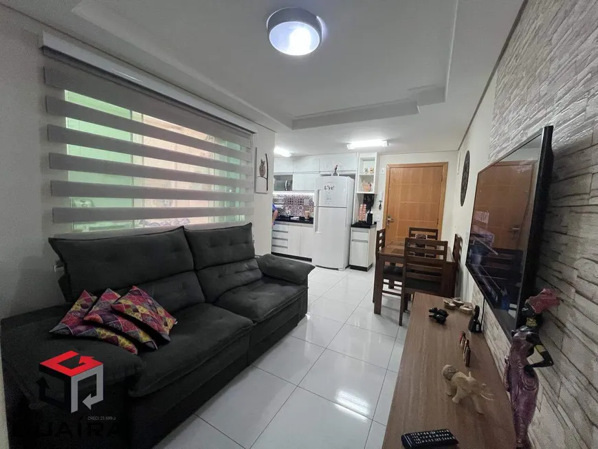 Foto 1 de Apartamento com 2 Quartos à venda, 55m² em Ana Maria, Santo André