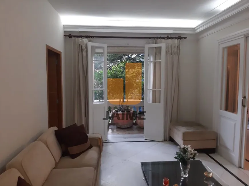 Foto 1 de Apartamento com 3 Quartos à venda, 210m² em Higienópolis, São Paulo