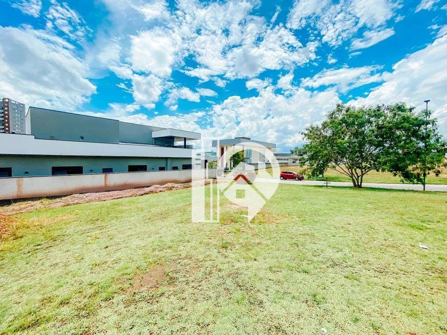 Foto 1 de Lote/Terreno à venda, 601m² em Urbanova, São José dos Campos