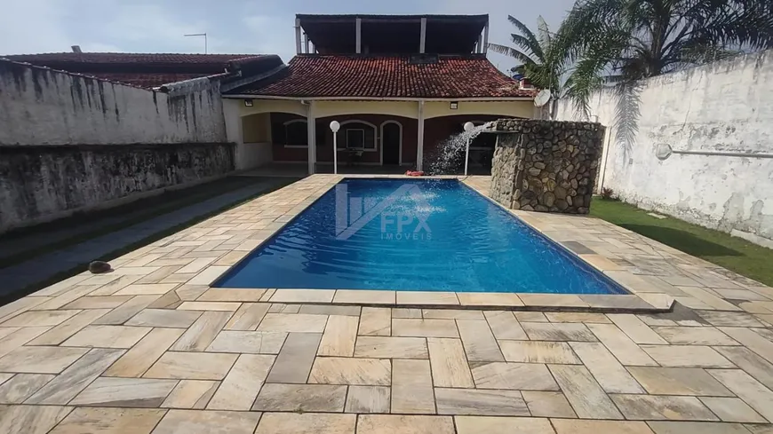 Foto 1 de Casa com 2 Quartos à venda, 79m² em Gaivota Praia, Itanhaém