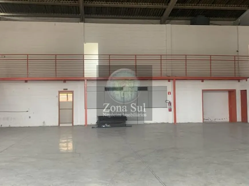 Foto 1 de Galpão/Depósito/Armazém para alugar, 400m² em Zona Industrial, Sorocaba