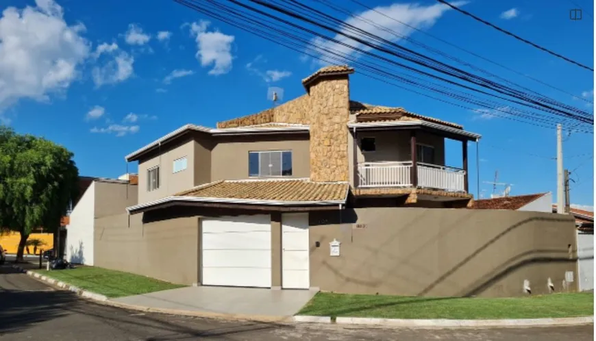 Foto 1 de Sobrado com 3 Quartos à venda, 175m² em Joao Aranha, Paulínia