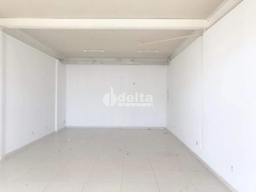 Foto 1 de Sala Comercial para alugar, 55m² em Granada, Uberlândia