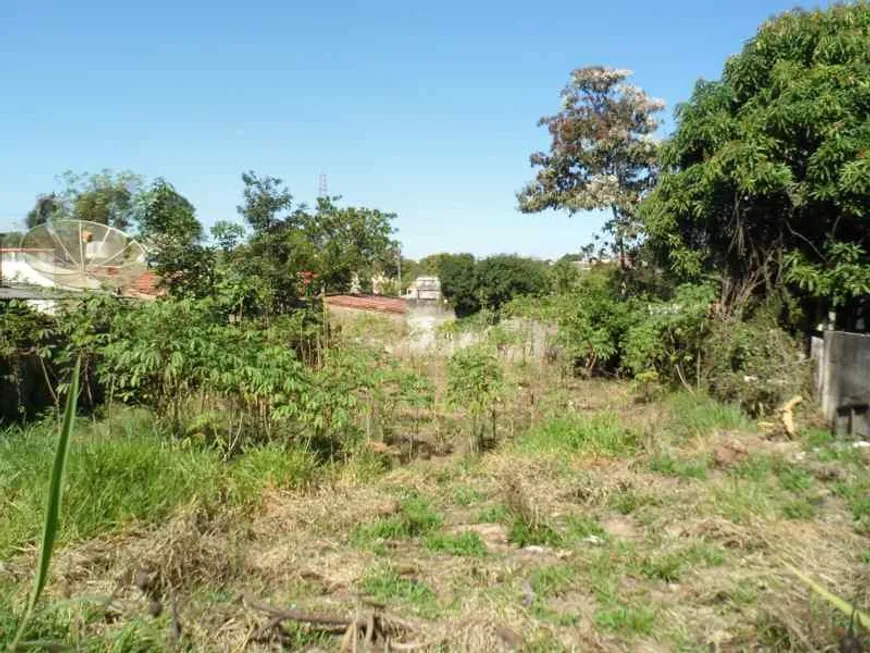 Foto 1 de Lote/Terreno à venda, 360m² em Jardim Candelaria, Divinópolis