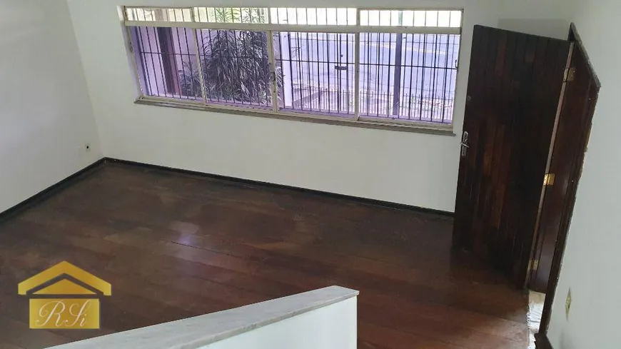 Foto 1 de Sobrado com 3 Quartos para alugar, 179m² em Jardim Aeroporto, São Paulo