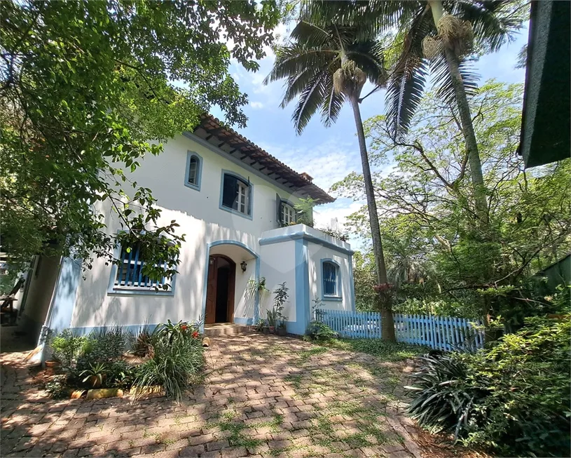 Foto 1 de Casa com 4 Quartos à venda, 330m² em Butantã, São Paulo