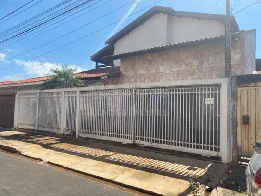 Foto 1 de Casa com 3 Quartos à venda, 360m² em Parque Residencial Romano Calil, São José do Rio Preto