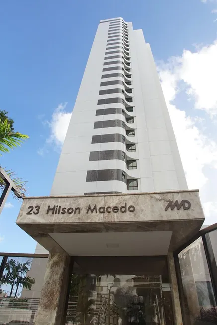 Foto 1 de Apartamento com 4 Quartos à venda, 165m² em Casa Amarela, Recife