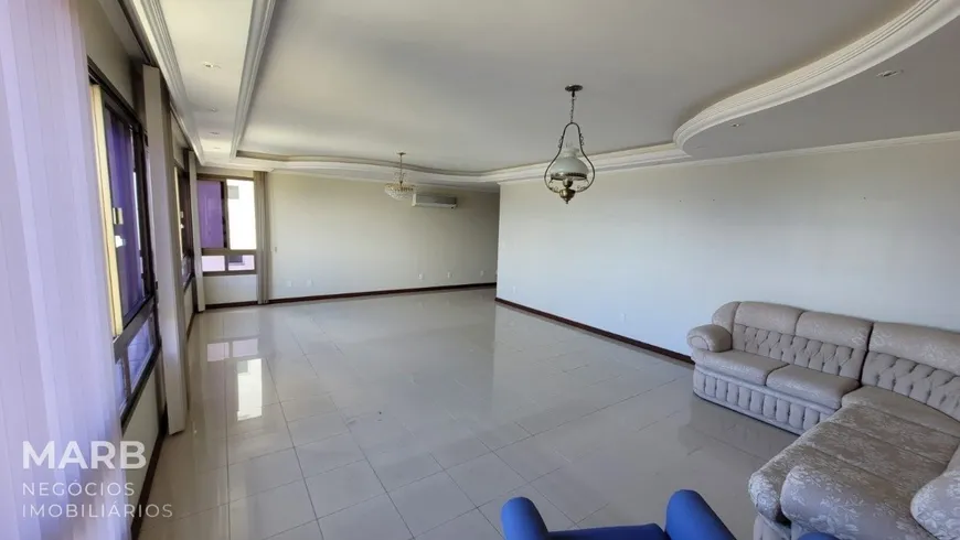 Foto 1 de Apartamento com 4 Quartos à venda, 224m² em Beira Mar, Florianópolis