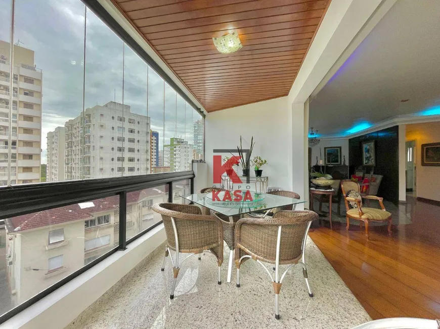 Foto 1 de Apartamento com 4 Quartos à venda, 275m² em Boqueirão, Santos