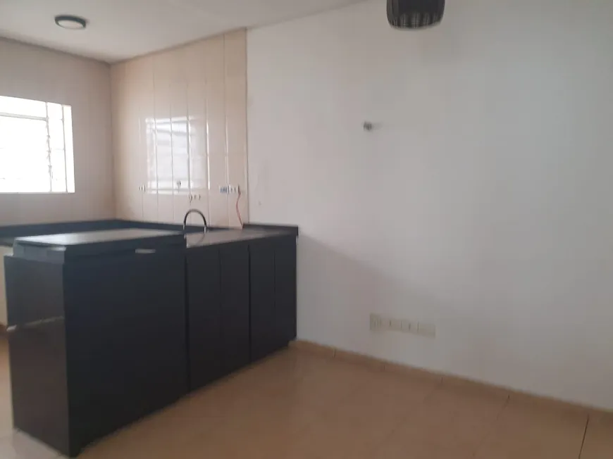 Foto 1 de Casa com 3 Quartos para alugar, 160m² em Brooklin, São Paulo