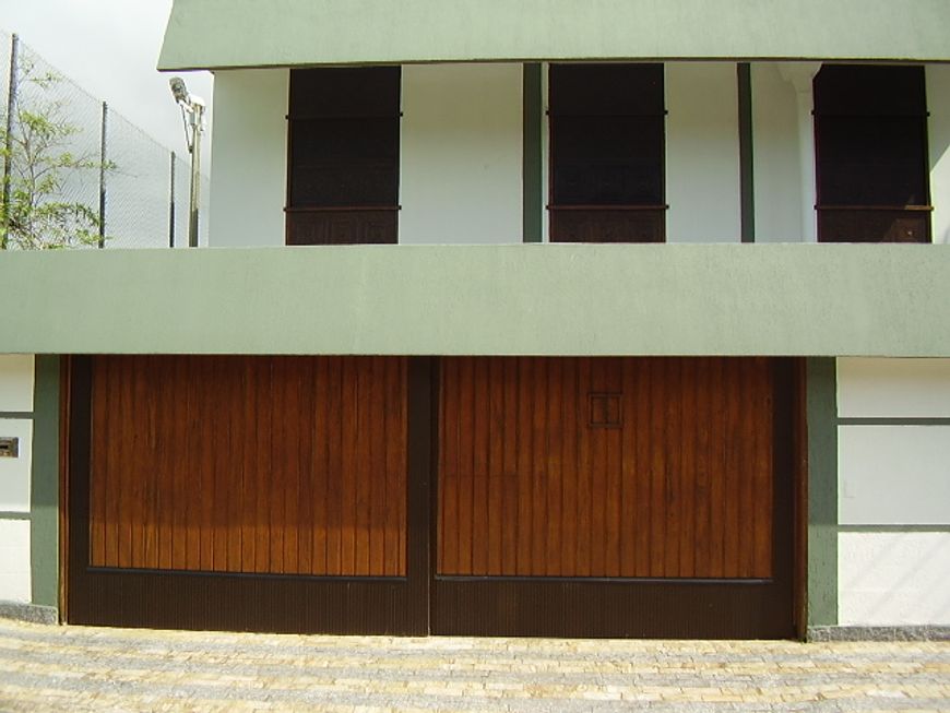 Foto 1 de Sobrado com 4 Quartos à venda, 270m² em Enseada, Guarujá