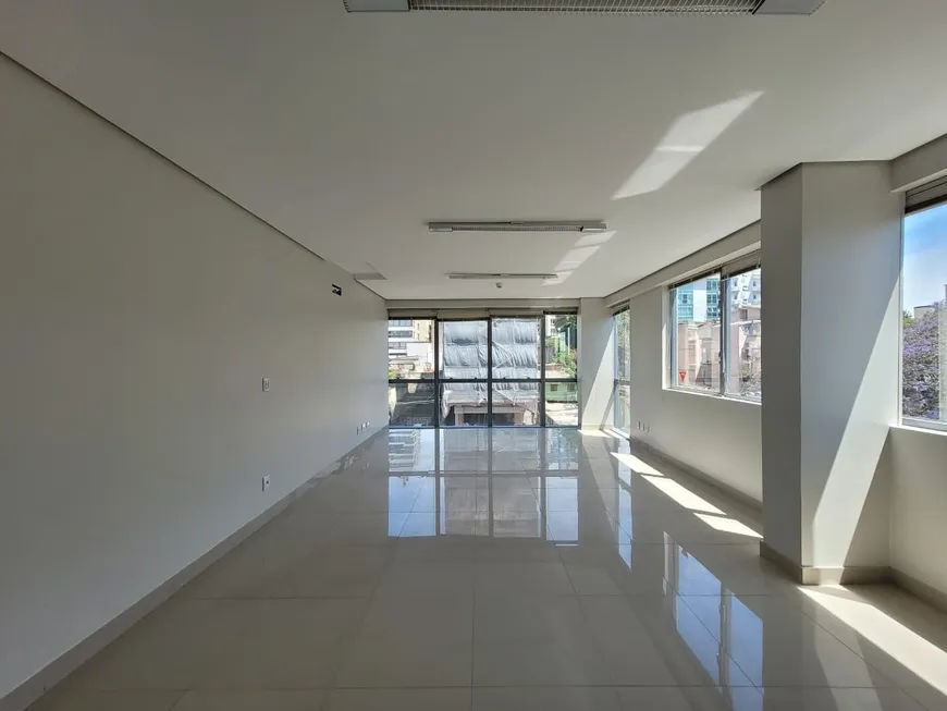 Foto 1 de Sala Comercial para alugar, 52m² em Auxiliadora, Porto Alegre