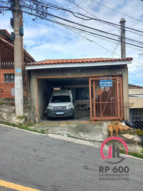 Foto 1 de Casa com 2 Quartos à venda, 125m² em Vila Santa Terezinha, Carapicuíba