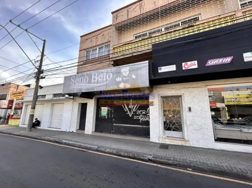 Foto 1 de Ponto Comercial para alugar, 200m² em Novo Mundo, Curitiba