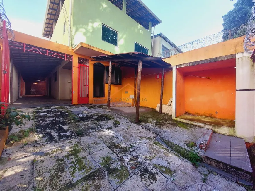 Foto 1 de Casa com 3 Quartos à venda, 162m² em Glória, Contagem