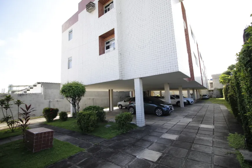 Foto 1 de Apartamento com 2 Quartos à venda, 78m² em Campo Grande, Recife