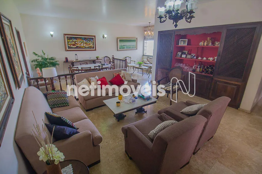 Foto 1 de Apartamento com 4 Quartos à venda, 240m² em Campo Grande, Salvador