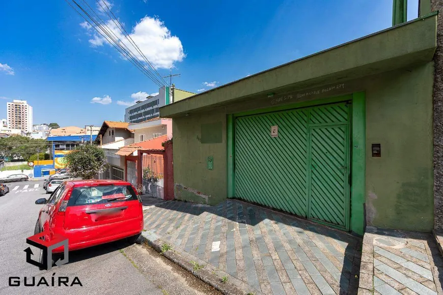 Foto 1 de Casa com 2 Quartos à venda, 250m² em Vila Valparaiso, Santo André