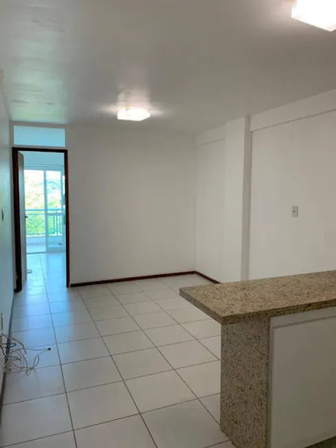 Foto 1 de Apartamento com 1 Quarto à venda, 40m² em Itaipu, Niterói