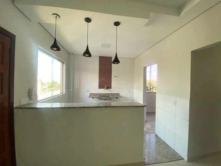 Foto 1 de Casa com 3 Quartos à venda, 165m² em Parque Xangri La, Contagem