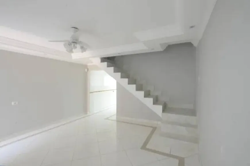 Foto 1 de Casa com 4 Quartos à venda, 248m² em Vila São Silvestre, Barueri