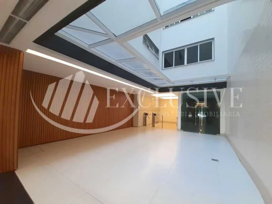 Foto 1 de Sala Comercial para alugar, 178m² em Leblon, Rio de Janeiro