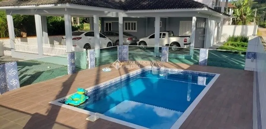 Foto 1 de Casa com 3 Quartos à venda, 170m² em , Águas Mornas