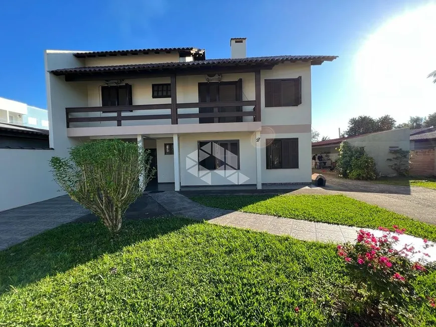 Foto 1 de Casa com 4 Quartos à venda, 274m² em Independência, Santa Cruz do Sul