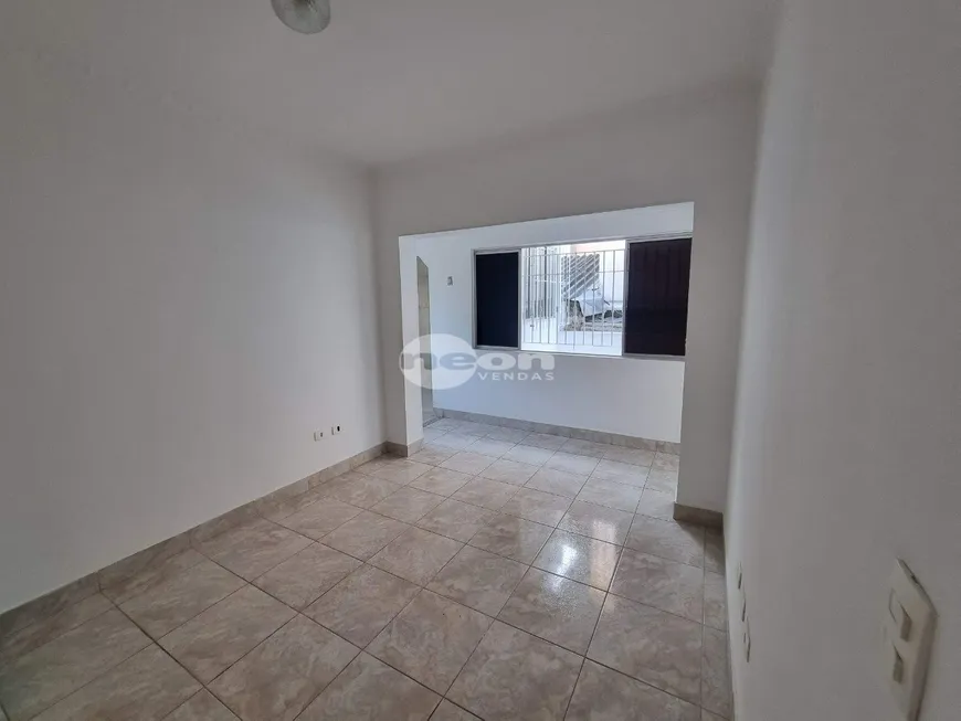 Foto 1 de Sobrado com 3 Quartos à venda, 210m² em Taboão, São Bernardo do Campo