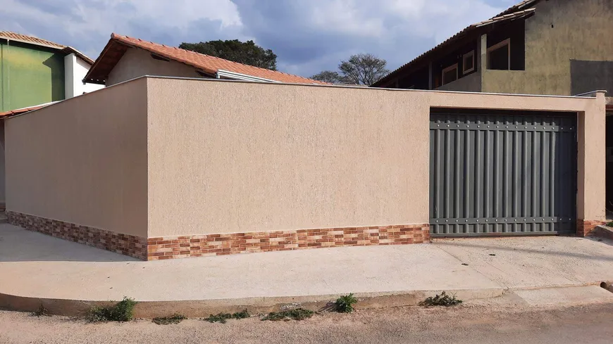 Foto 1 de Casa com 2 Quartos à venda, 70m² em Floresta Encantada, Esmeraldas