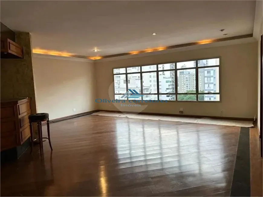 Foto 1 de Apartamento com 3 Quartos à venda, 179m² em Jardim América, São Paulo