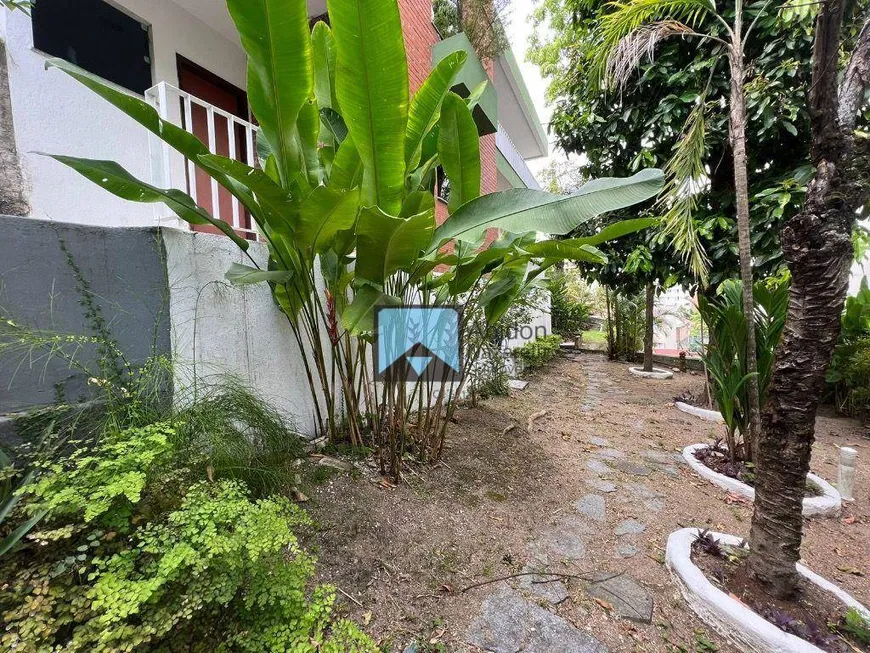 Foto 1 de Casa com 4 Quartos à venda, 440m² em Santa Rosa, Niterói