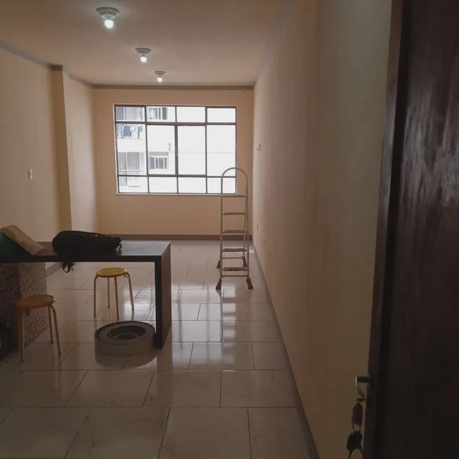 Foto 1 de Kitnet com 1 Quarto para venda ou aluguel, 35m² em Liberdade, São Paulo